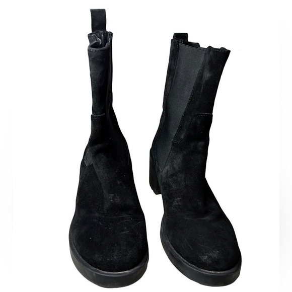 Emanuel Crasto black suede pull on lug sole boots Size 39 - Picture 2 of 7